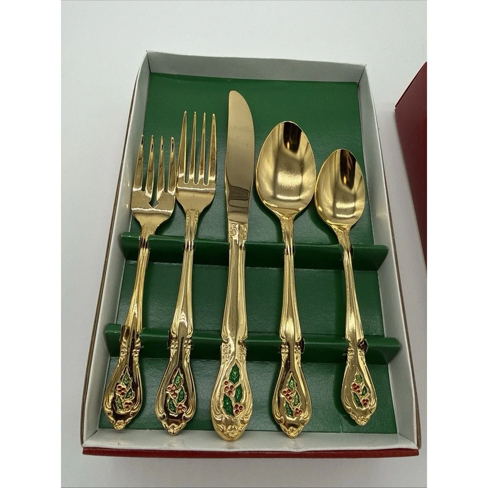 VTG Hollyberry Gold Plated Flatware NIB 20 PC Flatware Set Service For 4